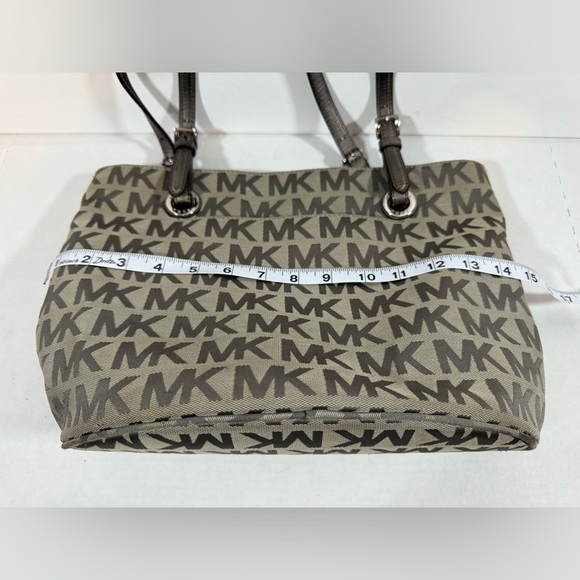 Michael Kors Jet Set Travel Top Zip Signature Monogram Tote Handbag for Women - Picture 10 of 14